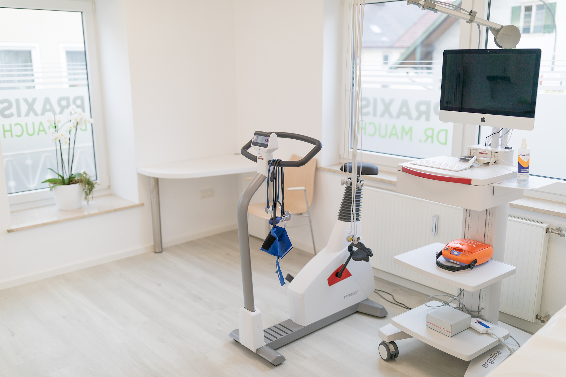 Ergometer für Belastungs-EKG