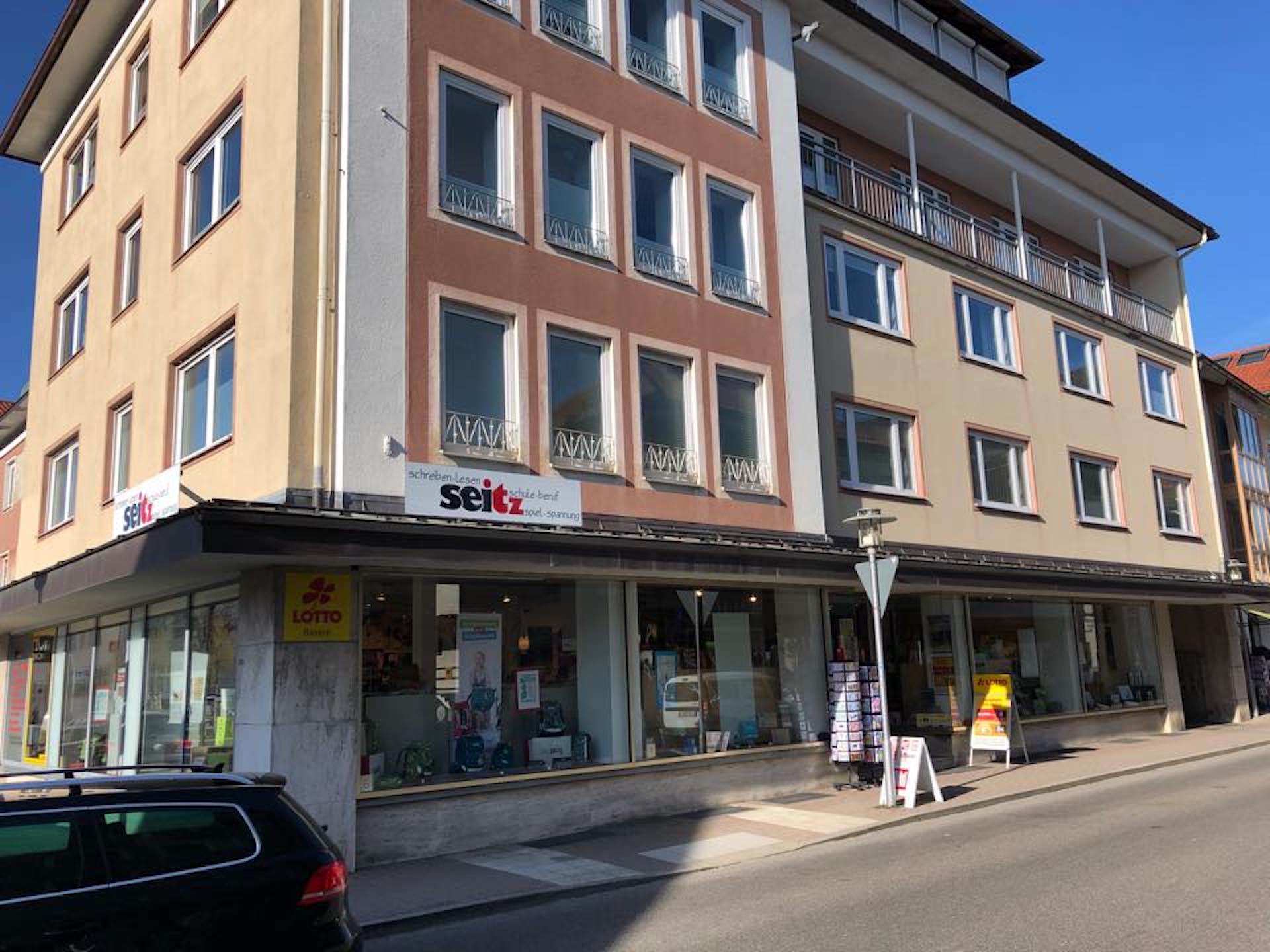 Außenansicht der Hausarztpraxis Dr. Mauch in Marktoberdorf